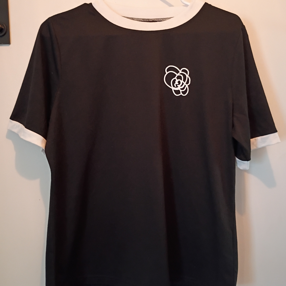 SHEIN Black and White T-Shirt - Picture 6 of 8